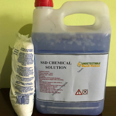 solução química SSD e pó para limpar notas