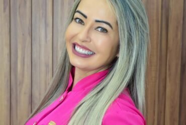 Dra. Ana Cristina | Botox | Clareamento Dental | Prótese Dentaria | Implante Dentário | Dentista Vila Nova Campo Grande RJ