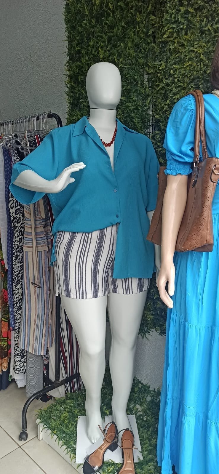 300 Peças Especiais Usadas para Brechós