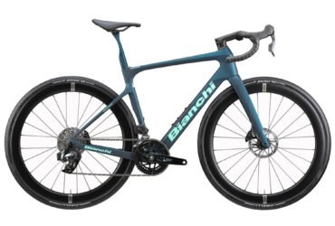 2026 Bianchi Infinito Pro RIVAL ETAP AXS E1 Road Bike (GLOBALBIKESHOP)