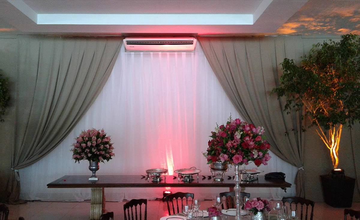 Aluguel de Cortinas Para Decoração de Festas | Locação de Cortinados Forrações e Coberturas Para Eventos